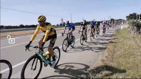 LA VUELTA CICLISTA A ESPAÑA PASA POR EL SOMONTANO.13.30h / Sábado 24-10-2020 / N 240 Altura cruce de San Román.